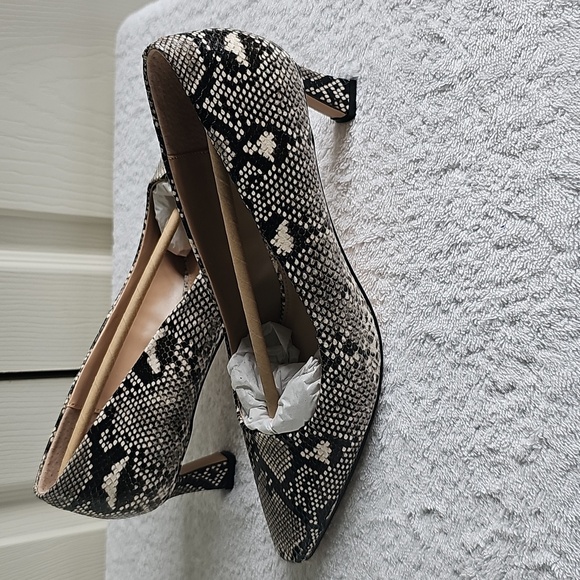 NEW Steve Madden Nathalia Snakeskin Pointed Toe Faux Suede Pump Size 8 - Picture 13 of 15